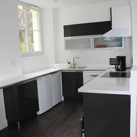 Le Carre Saint Aubin Апартаменты *
